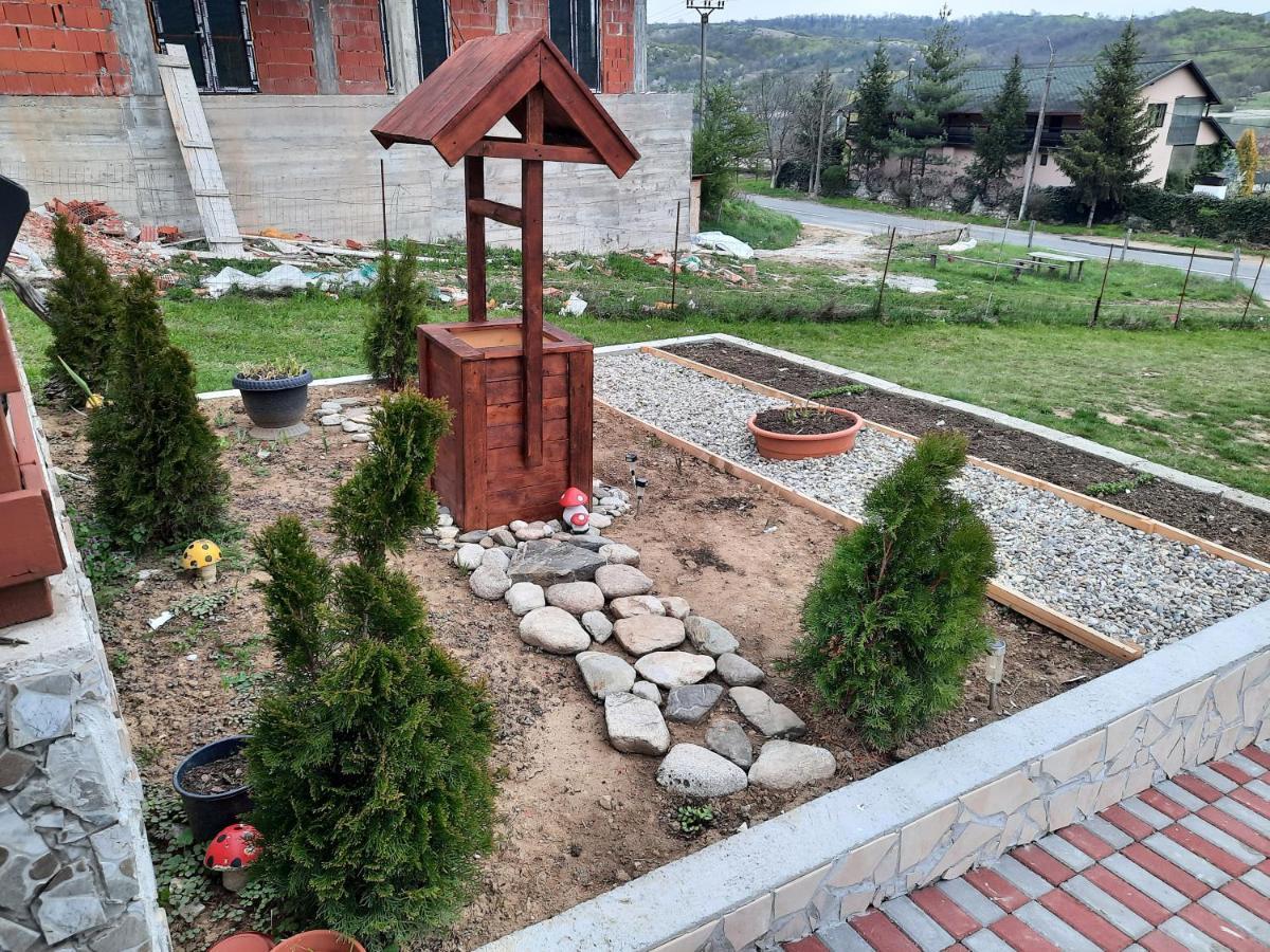Casa Claudiu Vila Ieşelniţa Exterior foto